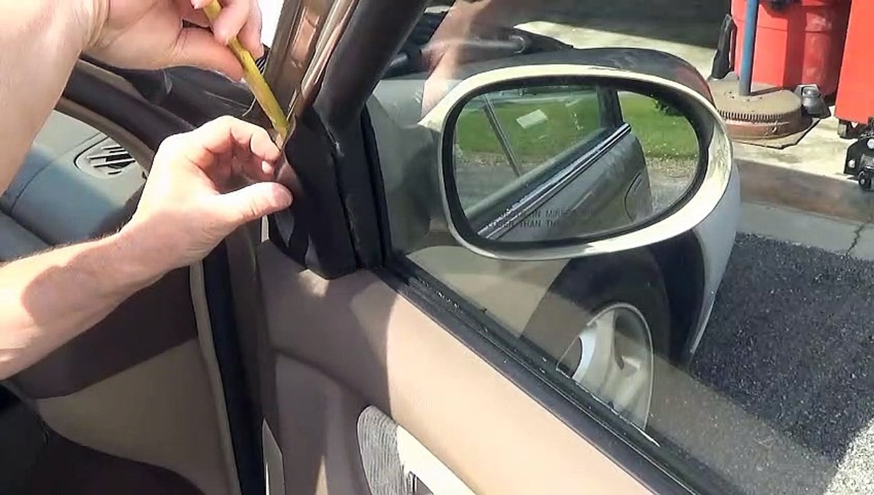 How To Replace A Electric Window Regulator