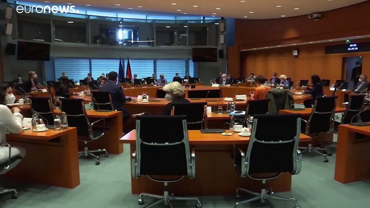 Corona-Gipfel: Corona-Tests ab 11.10. kostenpflichtig, Testpflicht ab Inzidenz von 35