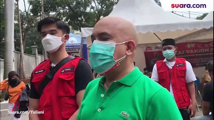 Baru Pertama Divaksin, Ozy Syahputra Sempat Takut karena Sudah Berumur