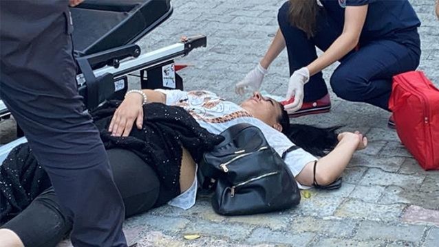 Taksi şoförü, sevgilisini sokak ortasında karnından bıçakladı! Dehşeti yaşayan genç kadın, şikayetçi olmadı