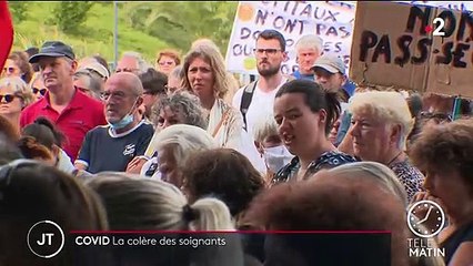 Vaccination obligatoire : des soignants manifestent leur colère