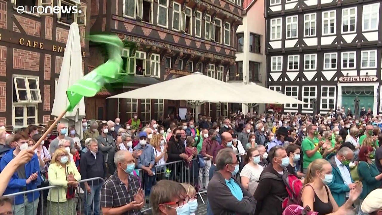 Nach Flutkatastrophe: Baerbock macht Wahlkampf in NRW