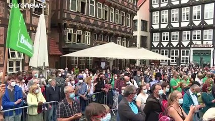 Germania: via alla campagna per le elezioni di settembre