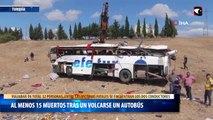 Al menos 15 muertos tras un volcarse un autobús