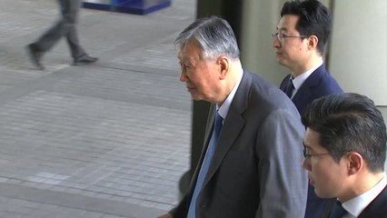 '수백억 횡령' 이중근 부영 회장도 가석방 허가 / YTN