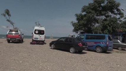 Denizde dalgalara kapılan 8 yaşındaki çocuk kayboldu