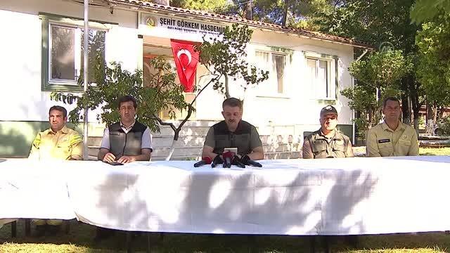 Pakdemirli: (Milas yangını) Kanser gibi görünmeyen yerlerden, bir noktadan çıkabilen, devam eden bir yangınla karşı karşıyayız