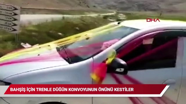 Bahşiş için trenle düğün konvoyunun önünü kestiler