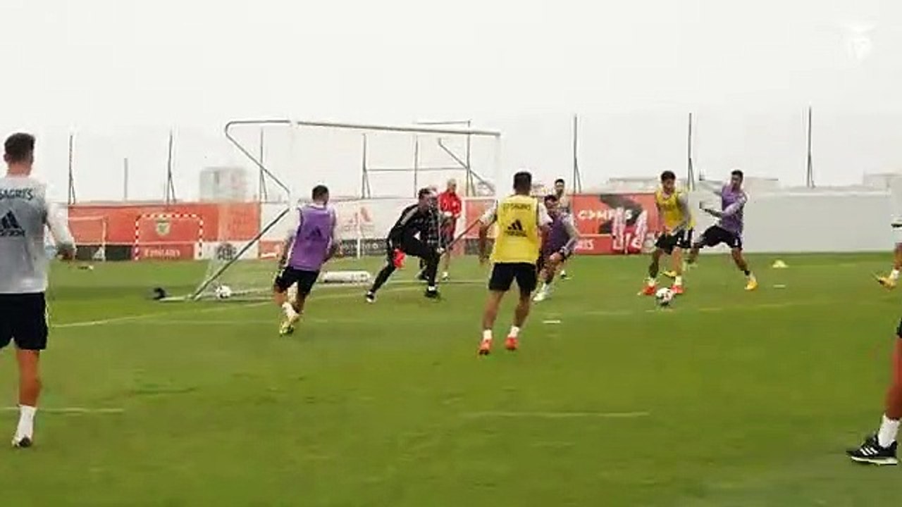 Golo no treino do Benfica