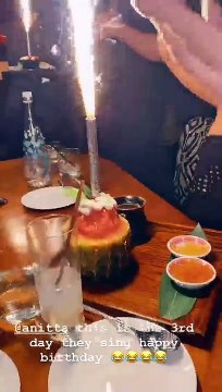 Vídeo. Os festejos do aniversário de Anitta continuam