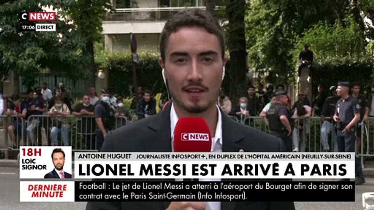 Lionel Messi est arrivé à Paris où il doit signer son contrat après sa visite médicale - Les supporters fous de joie - Il sera présenté demain à 11h à la presse par le Club