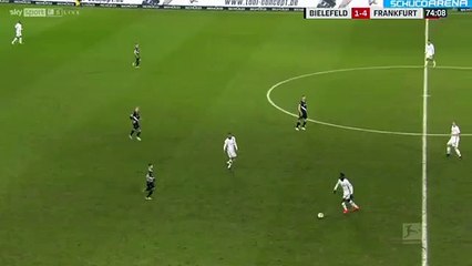 Golo de Jovic ao Bielefeld