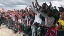 Messi in Paris angekommen: PSG-Fans in Ekstase!