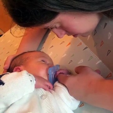 Bibá Pitta mostra carinhoso vídeo do neto mais novo com a filha Madalena
