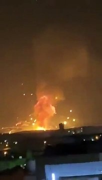 Explosões em depósito de munições na Jordânia