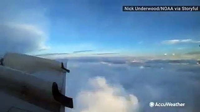 Caçadores de Furacões voam no interior do Furacão Laura