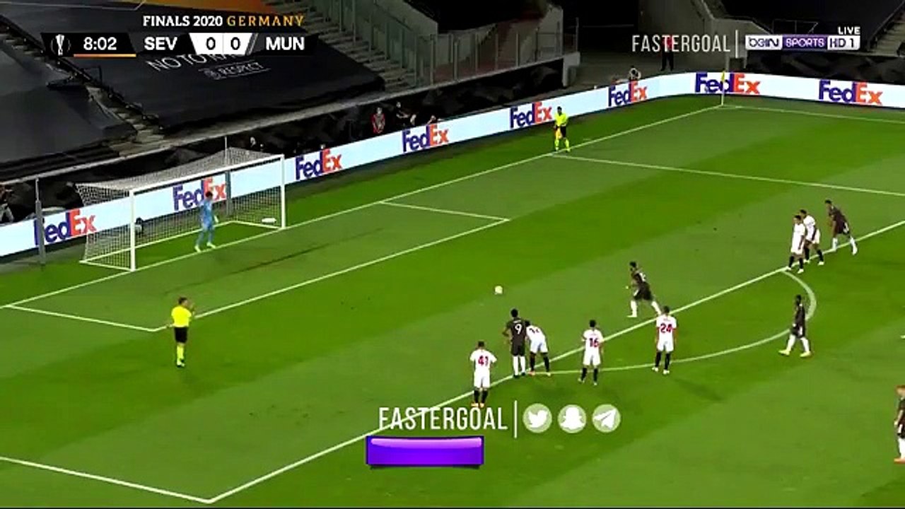 Golo de Bruno Fernandes ao Sevilla
