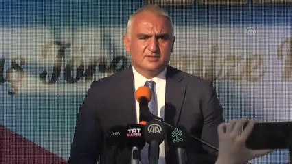 Son dakika haberi! BALIKESİR - Bakan Ersoy, Hasan Can Kültür Merkezinin açılış töreninde konuştu