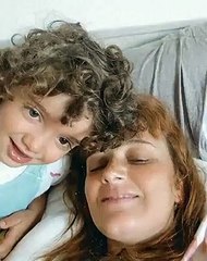 Vídeo. O beijinho carinhoso que faz Carolina Deslandes ganhar o dia