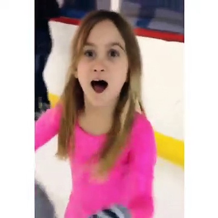 Vídeo: Courteney Cox celebra aniversário da filha com imagens amorosas