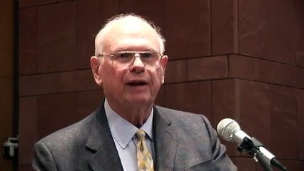 PAUL HELLYER- ET can help with zero point energy and pollution- cold fusion- if we let them