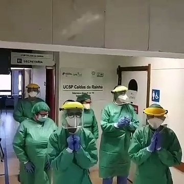 Famosos rendidos a dança divertida de profissionais de saúde portugueses