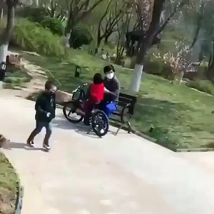 Reencontro de amigos na China