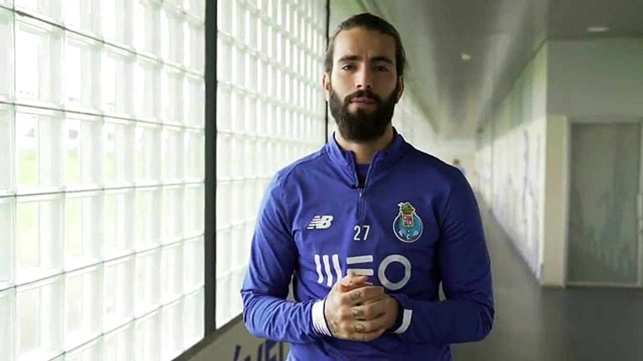 FC Porto ensina os adeptos a combater o coronavírus