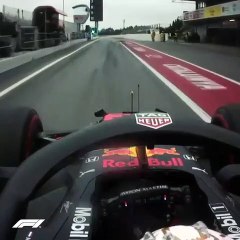 Troca de piretes entre Verstappen e Lando Norris