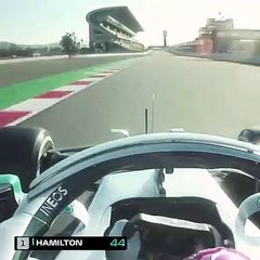 Hamilton fez assim a volta mais rápida no 1.º dia em Barcelona