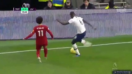 Golo de Roberto Firmino ao Tottenham