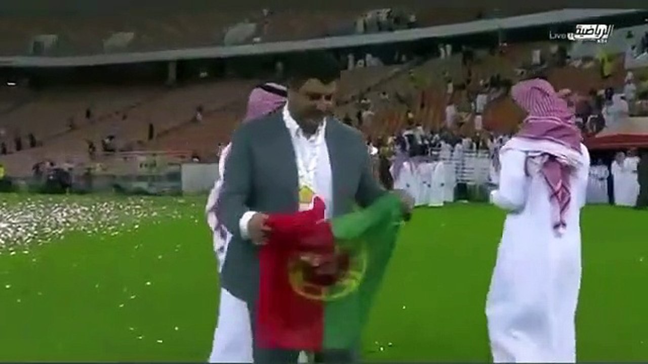 Rui Vitória com a bandeira portuguesa