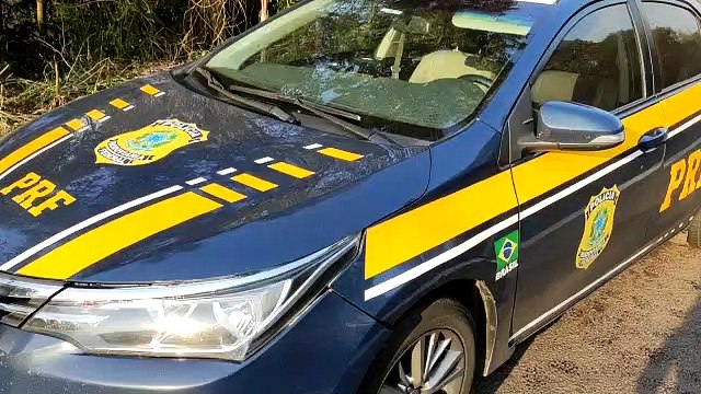 Forte colisão frontal entre Jetta e Gol deixa três vítimas graves na BR-277 em Nova Laranjeiras