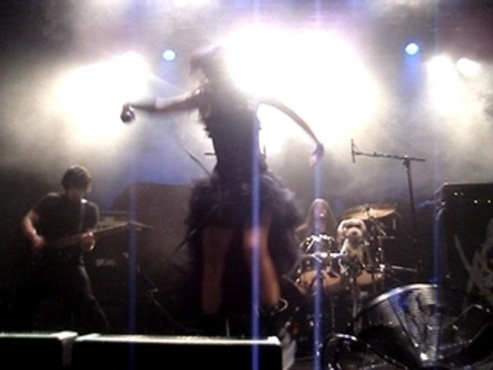 Kells Allant droit à l'envers (extrait)