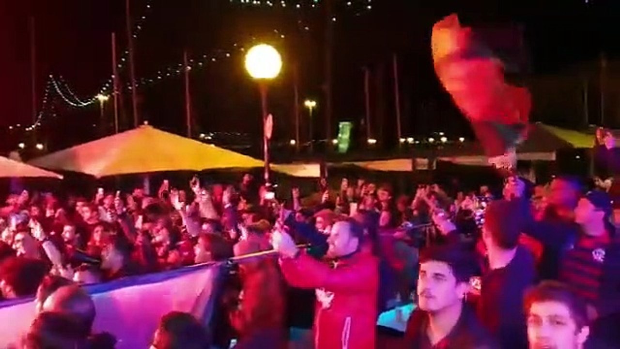 Adeptos do Flamengo fazem a festa em Lisboa