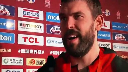 Kobe Bryant interrompe Marc Gasol