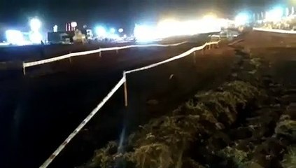 No hospital, ator Caio Castro sossega fãs após acidente: "Está tudo bem"