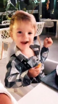 Núria Madruga celebrou aniversário de casamento com o marido e os filhos