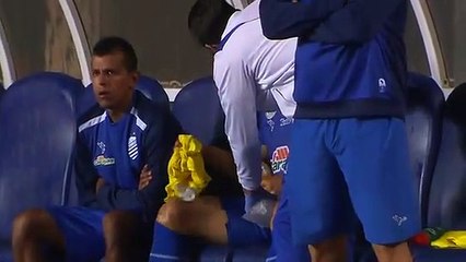 Argel discute com jogador em lágrimas