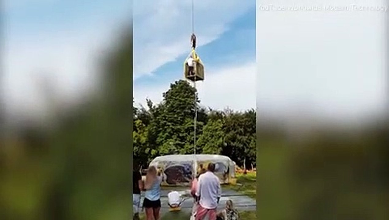 bungee jumping