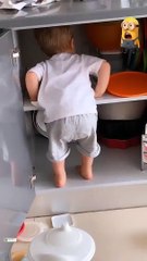 Começou a bagunça! Filho de Núria Madruga instala o caos na cozinha