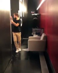 Sem tempo para parar, é assim (em andamento) que Cristina Ferreira almoça