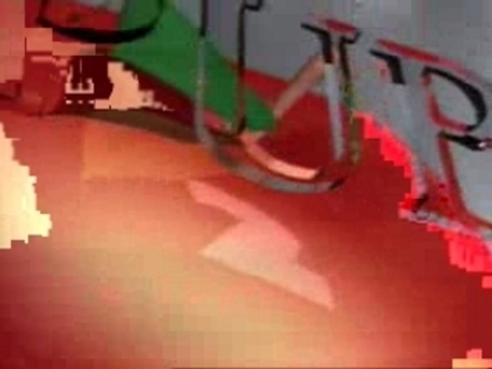 parodie crédit lyonnais les inconnus