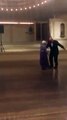 Aos 97 anos vai, pela primeira vez, a baile da escola e é coroada rainha