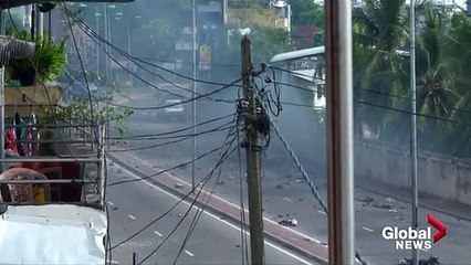 Filmado momento em que carrinha explodiu no Sri Lanka