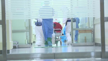 [오늘의키워드] 코로나19 신규 확진 첫 2천 명대...아직 정점 아냐 / YTN