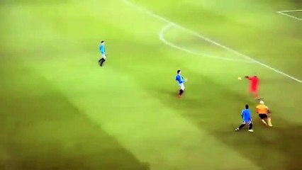 Ederson joga como médio frente ao Wolves