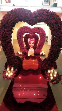 Kylie Jenner surpreendida com presente enorme do namorado