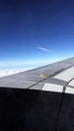 Aviões cruzam-se no céu em momento filmado por passageiro