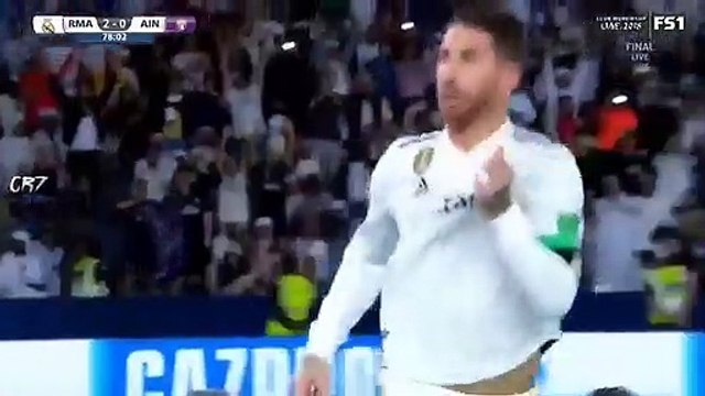 Sergio Ramos manda calar adeptos